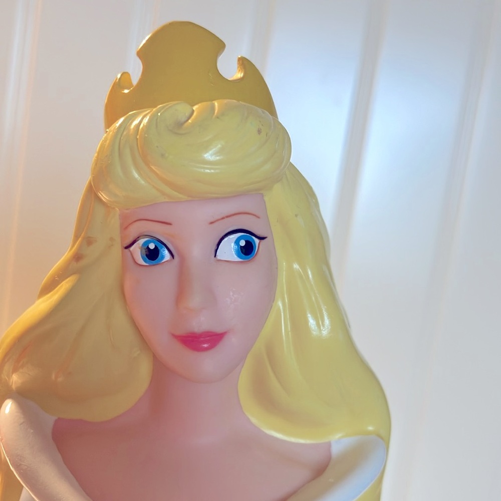 Disney Aurora Sleeping Beauty piggy bank - Picture 14 of 14